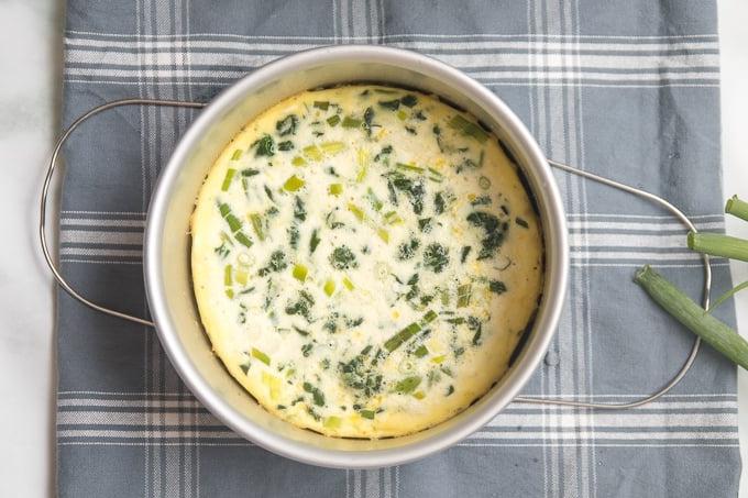 Gebackene Spinatfrittata in Instant Pot Kuchenform