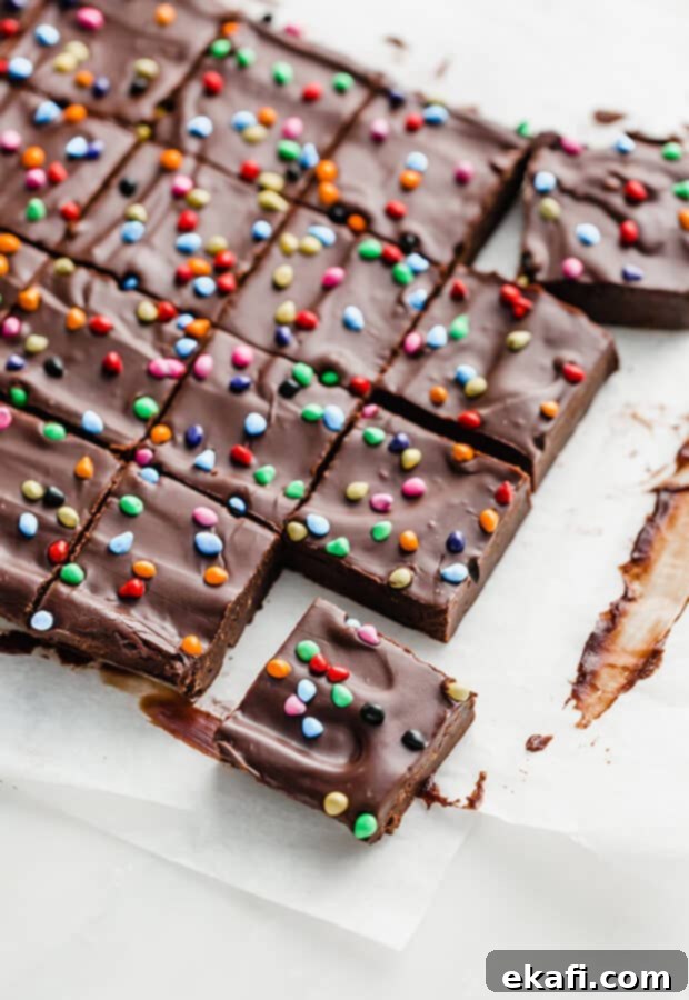 Cosmic Brownies κομμένα σε τετράγωνα.