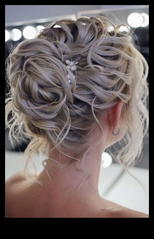 Tangled Up in Blonde: Mastering the Art of Messy Hairstyles