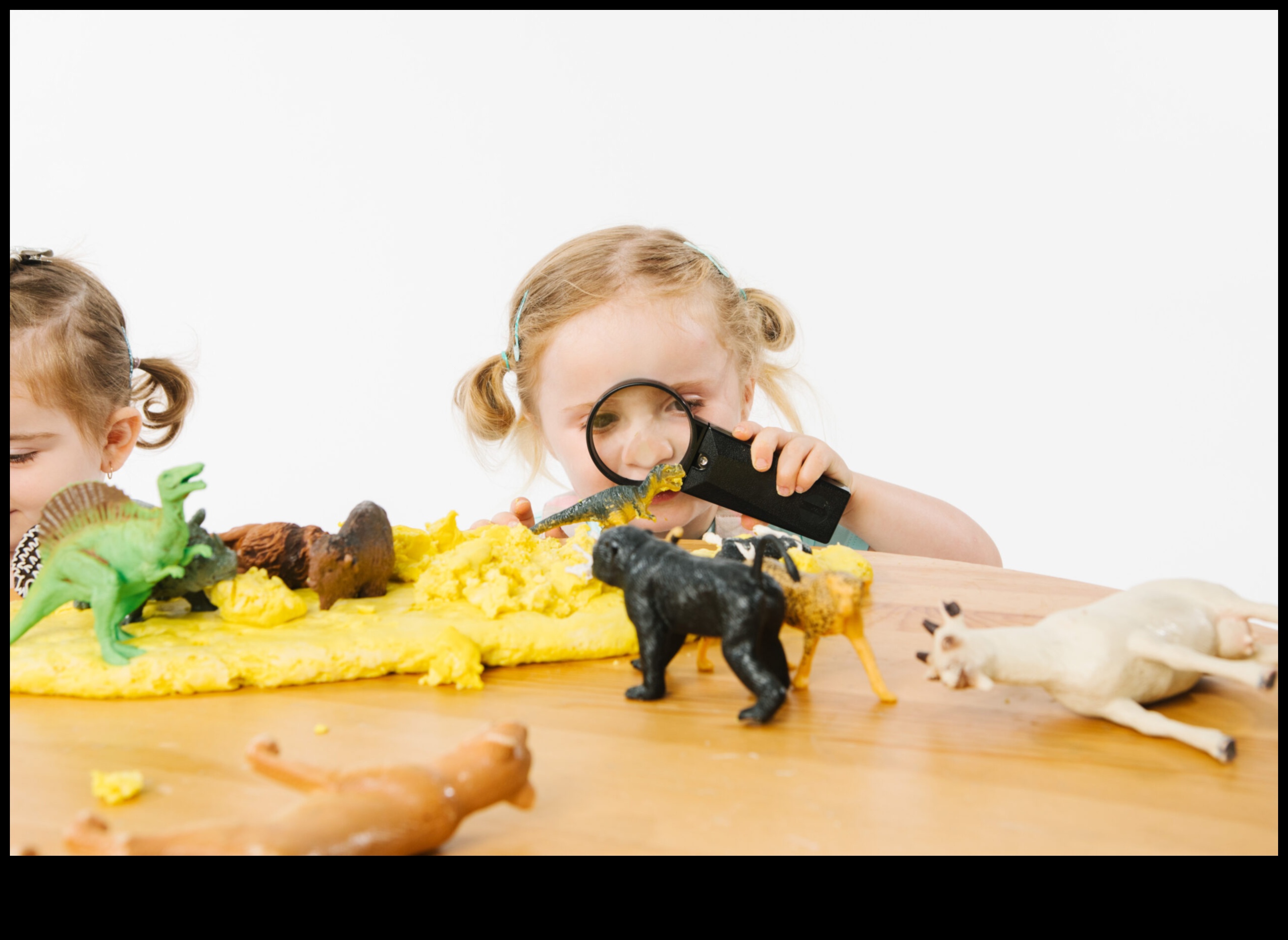 Curious Cuties που καλλιεργούν την αγάπη για μάθηση στην πρώιμη παιδική ηλικία 3 Curious Cuties: Ενθαρρυντική Εξερεύνηση στην Πρώιμη Ανάπτυξη