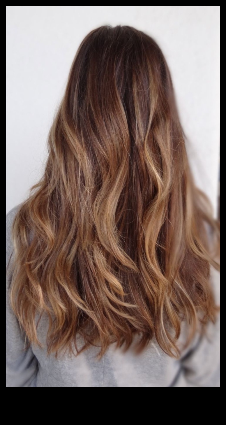 Sunkissed Strands: Embracing Natural Highlights στα μακριά μαλλιά